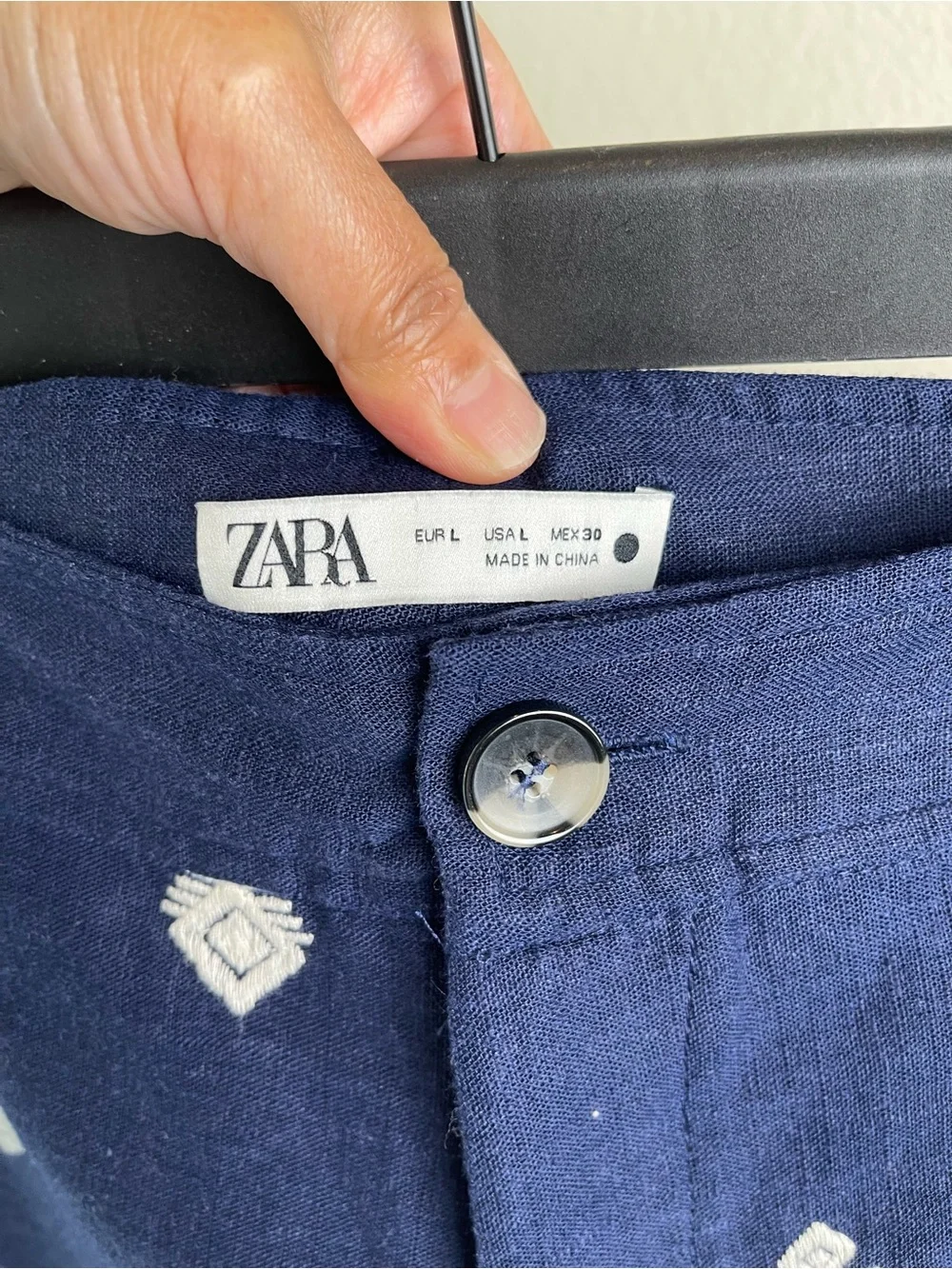 ZARA Navy Blue Wide Leg Embroidered Culottes Pants Size Large Tropical Vacation